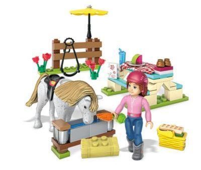 Mega Construx American Girl Saige s Picnic Online